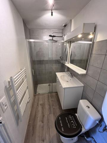 Immeuble 10 pièces - 160 m²