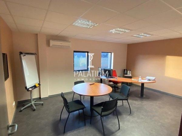 Bureau à louer - Toute charges incluses - Peyruis