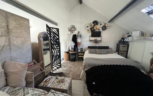 Appartement à vendre    4 pièces • 80,18 m2 Saint-Maur-des-Fossés