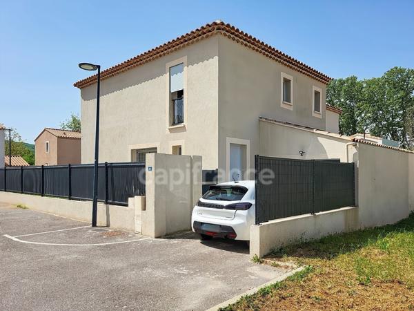 Maison à vendre 4 pièces MALLEMORT (13)