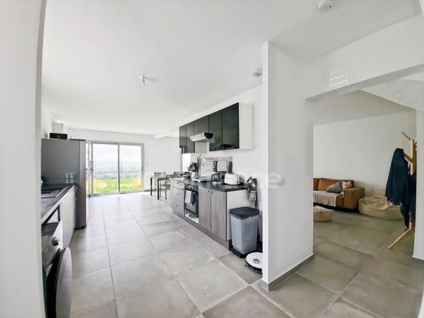 Maison à vendre 4 pièces MALLEMORT (13)