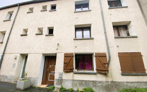 Appartement à vendre    1 pièce • 26 m2 Reims