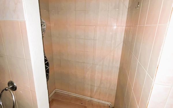 Appartement à vendre    1 pièce • 26 m2 Reims