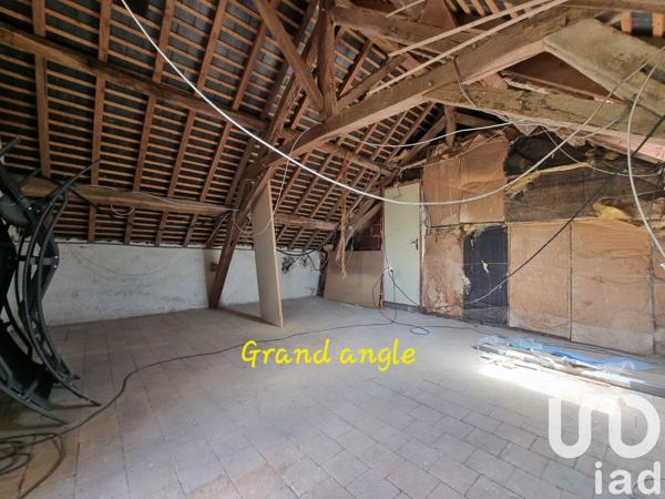 Maison rustique 4 pièces de 83 m² à Loireauxence (44370)
