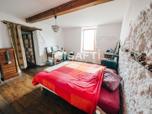 Maison de village axe Pamiers-Mirepoix avec jardin