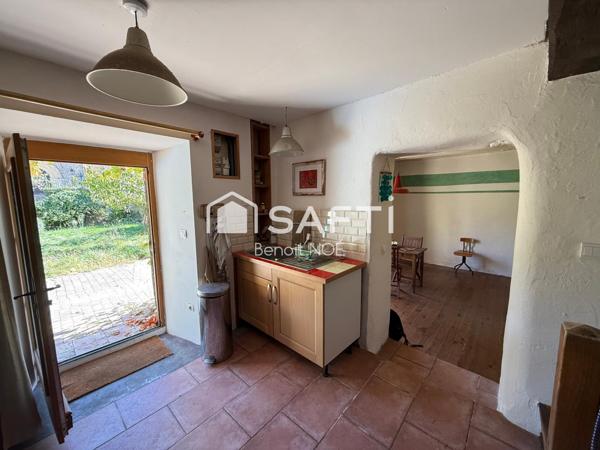 Maison de village axe Pamiers-Mirepoix avec jardin