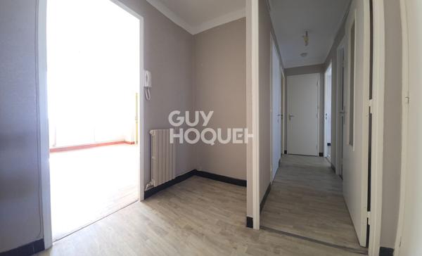 A vendre PERPIGNAN Moulin à vent, appartement 3 pièces avec 2 loggias + garage.