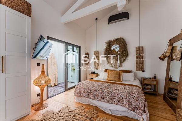 Maison d’exception avec piscine et prestations haut de gamme.