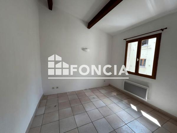 Location Appartement 2 pièces 40 m² - 16 RUE PIERRE TAILLANT Pont Saint Esprit 30130