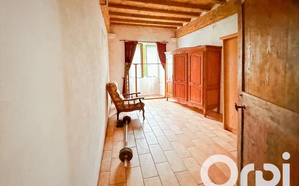 Maison à vendre    4 pièces •  Mondragon