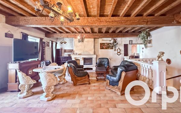 Maison à vendre    4 pièces •  Mondragon