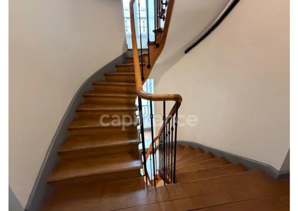 COURBEVOIE (92)/BECON. 2 PIÈCES, LUMINEUX, 2iè ÉTAGE, 31,25M2