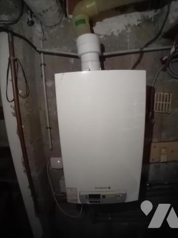 RUAUDIN, pavillon de 1967 sur sous-sol avec ses 2 chambres.