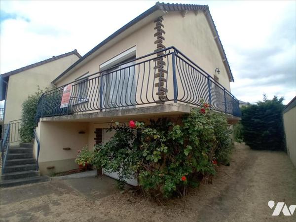 RUAUDIN, pavillon de 1967 sur sous-sol avec ses 2 chambres.