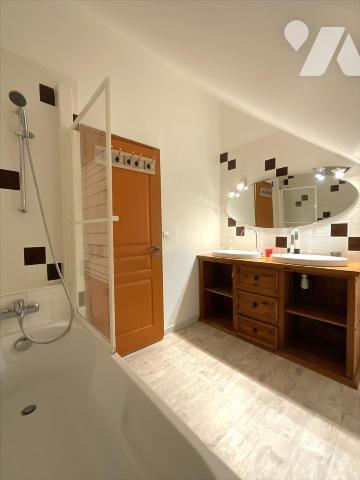 Maison - 245 m² - MONT PRES CHAMBORD