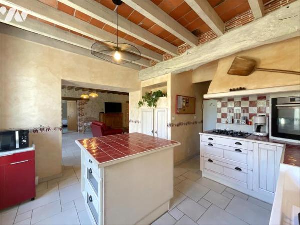 Maison - 245 m² - MONT PRES CHAMBORD