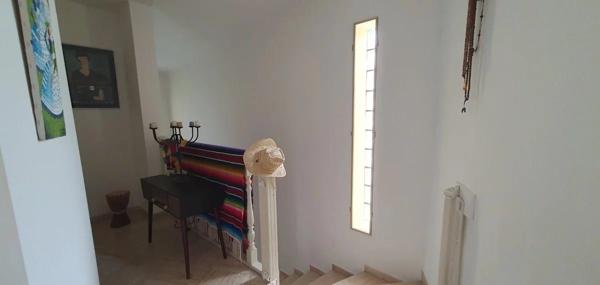 Villa d’architecte 4 faces – Quartier résidentiel prisé – 183 m² habitables