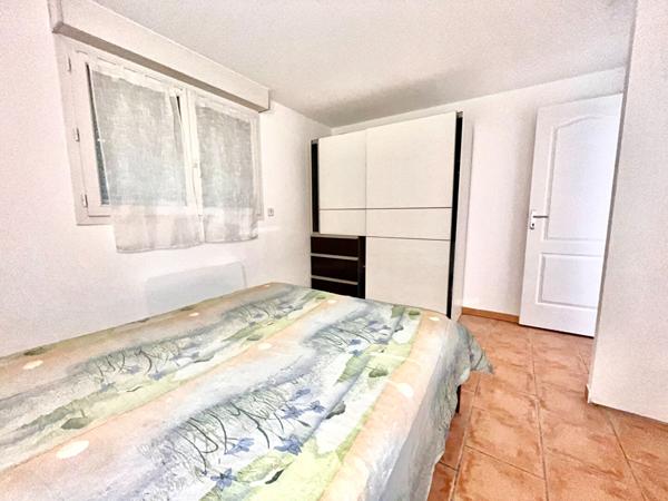 MÈZE appartement T2 de 45.34m² avec balcon et place de stationnement