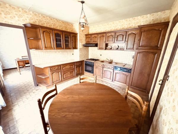 Maison à vendre |  Champagnac-la-Rivière |  6 pièces | 140 m²