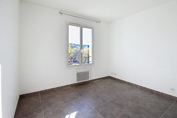 À LOUER - EN EXCLUSIVITÉ A VIDAUBAN  TRIPLEX DE 68,43m2