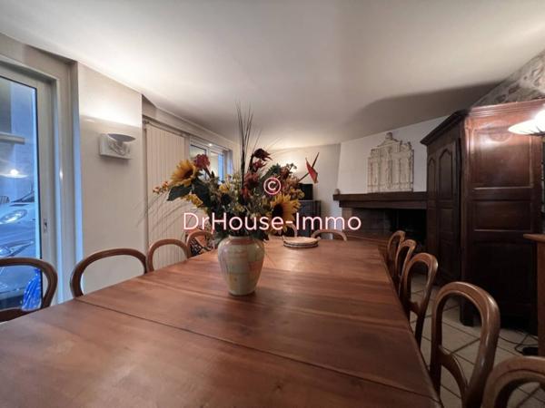 Immeuble à vendre 28 pièces de 571 m²