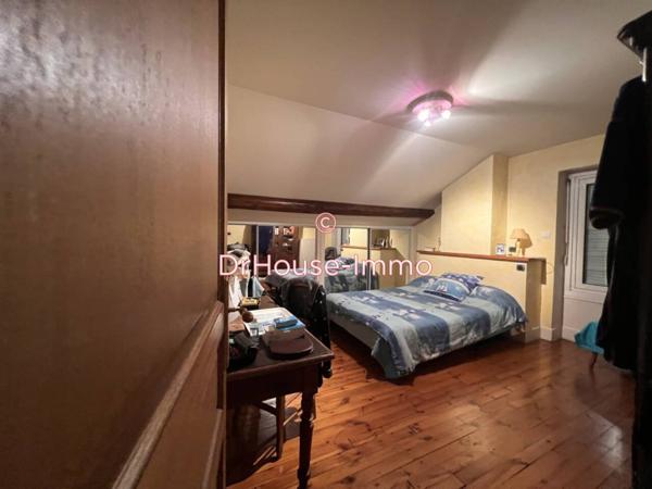 Immeuble à vendre 28 pièces de 571 m²