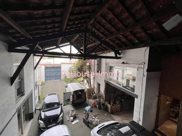 Immeuble à vendre 28 pièces de 571 m²