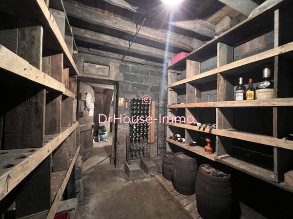 Immeuble à vendre 28 pièces de 571 m²