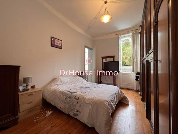 Immeuble à vendre 28 pièces de 571 m²