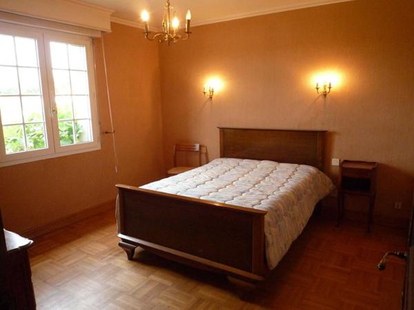 Maison  7 pièce(s) 148 m2