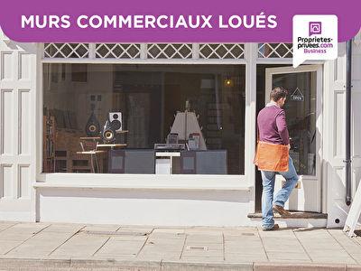 78000 VERSAILLES - MURS COMMERCIAUX LOUES 80 m²
