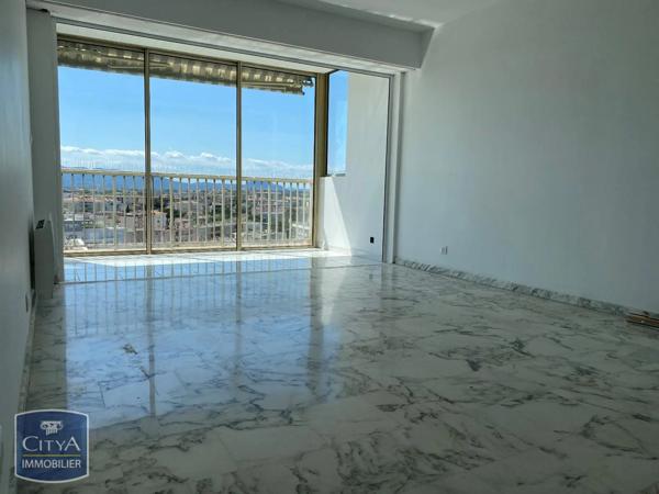 Appartement à louer 2 pièces 52.6m²