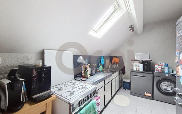 Maison à vendre    9 pièces •  Le Lardin-Saint-Lazare