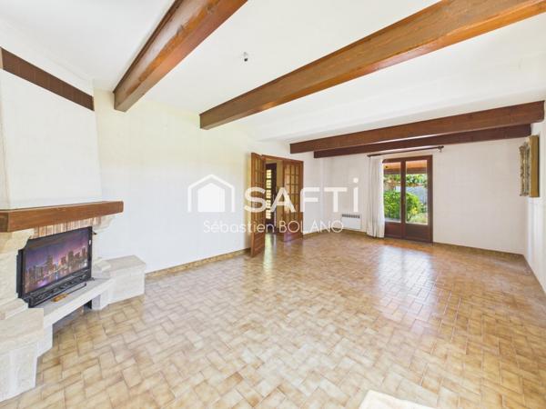 Maison familiale 4 faces avec piscine et grand terrain arboré au calme – Fort potentiel à Villelongue-de-la-Salanque