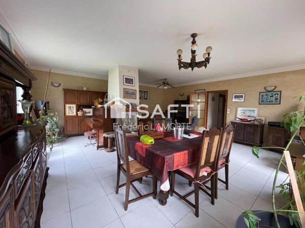 Plain-pied, +1000m² de terrain, centre-bourg