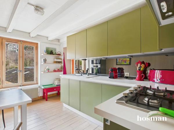 Coup de cœur – 3 pièces 82,5 m² carrez (98,5 m2 au sol) – Dernier étage lumineux avec vue exceptionnelle sur la Saône, parking – Caluire-et-Cuire