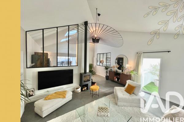 Appartement à vendre 4 pièces 138 m² Challes-les-Eaux