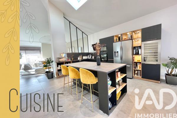 Appartement à vendre 4 pièces 138 m² Challes-les-Eaux