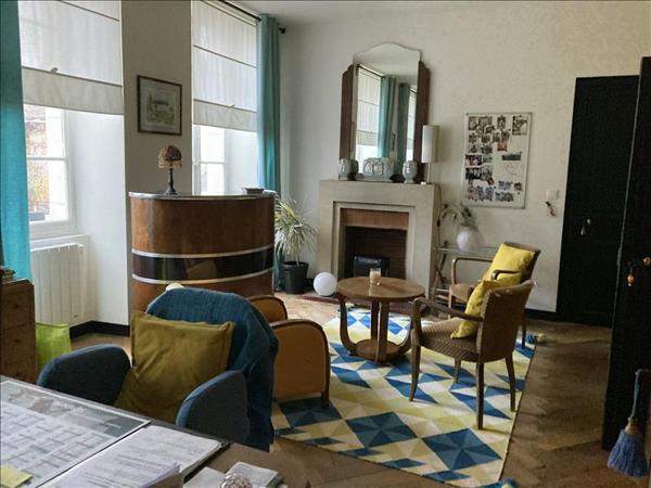 Maison à vendre |  Valençay |  15 pièces | 344 m²