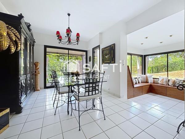 Bord de mer dans les Monts d'AMBAZAC avec piscine !