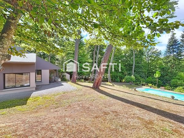 Bord de mer dans les Monts d'AMBAZAC avec piscine !
