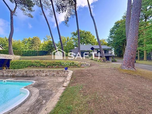 Bord de mer dans les Monts d'AMBAZAC avec piscine !