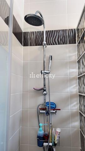 Maison 6 pièces - 115 m² Exclusivité efficity