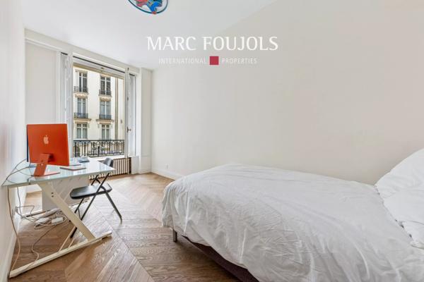 Paris XVI. Flandrin appartement de 200m² en parfait état.