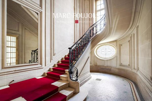 Paris XVI. Flandrin appartement de 200m² en parfait état.