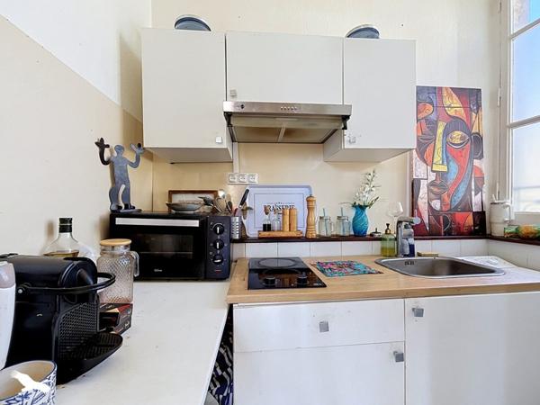 Appartement 213 000 € Bordeaux 2 p 41 m² DPE E