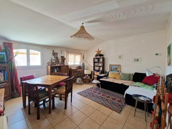 Vente                                                      Appartement
                        
                     4 pièces                      85 m2                     à Draguignan