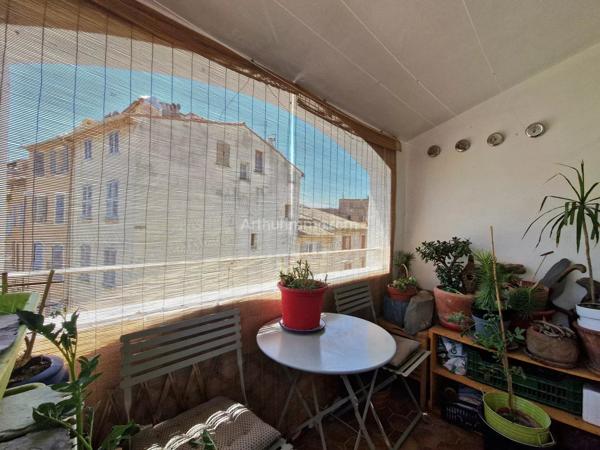 Vente                                                      Appartement
                        
                     4 pièces                      85 m2                     à Draguignan