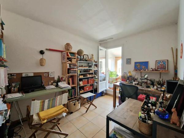 Vente                                                      Appartement
                        
                     4 pièces                      85 m2                     à Draguignan