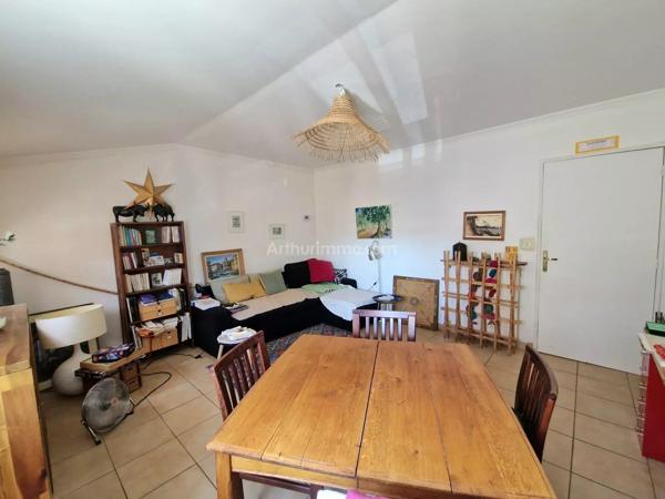 Vente                                                      Appartement
                        
                     4 pièces                      85 m2                     à Draguignan